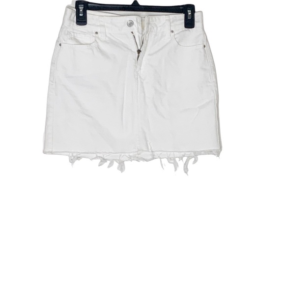 𝅺WHITE mini skirt with raw hemline by PACSUN - Picture 2 of 5